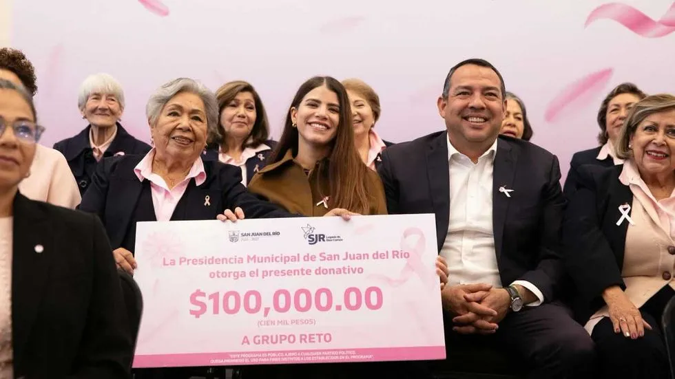 Municipio dona 100 mil pesos a Grupo Reto en San Juan del Río