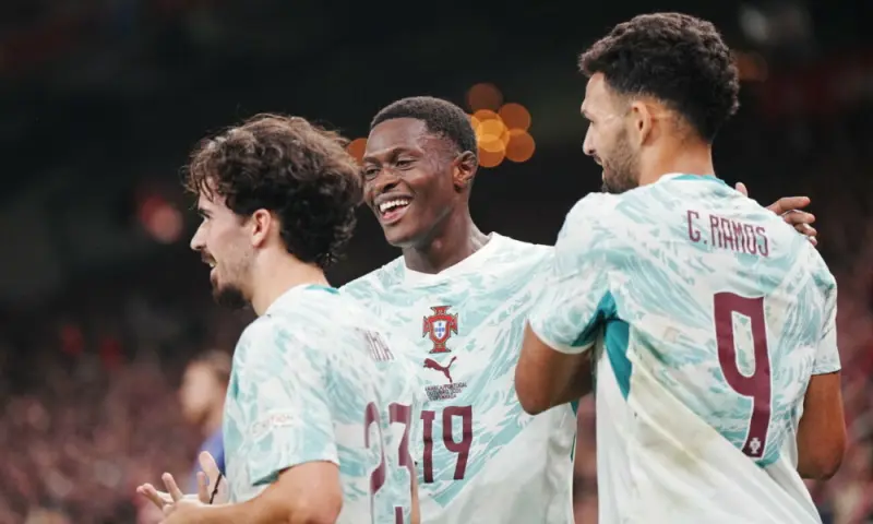 Portugal comenzó su nueva era sin Cristiano Ronaldo derrotando 4-2 a Dinamarca en la UEFA Nations League