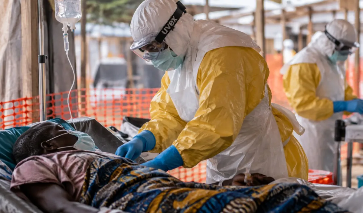 El ébola golpea al Congo con casi 8.000 contagios y 3.833 muertos