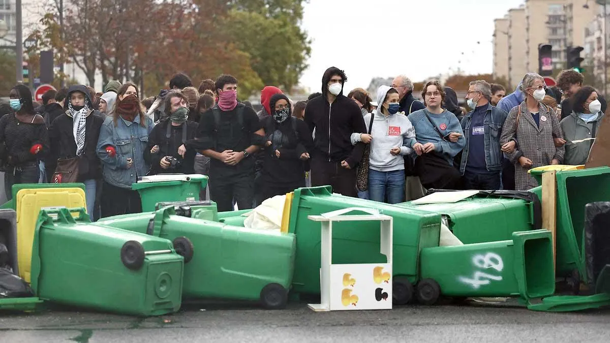 "No nos escuchan": protestas regresan a calles de Francia; Greta Thunberg se suma