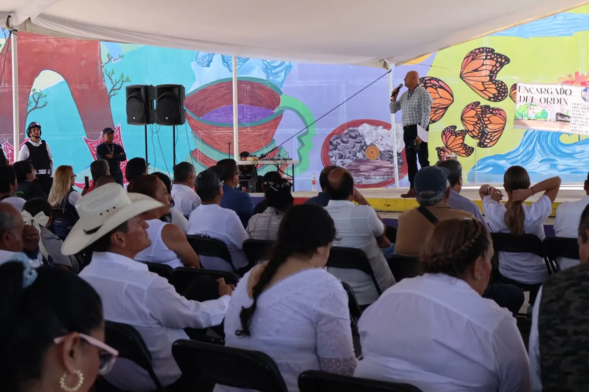 Comunidad construye paz