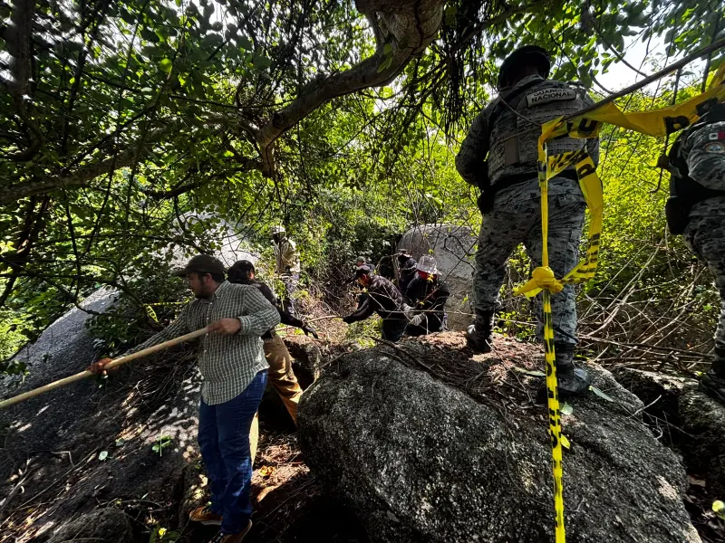 Reinician búsqueda de restos de Jhonatan, desaparecido en Acapulco