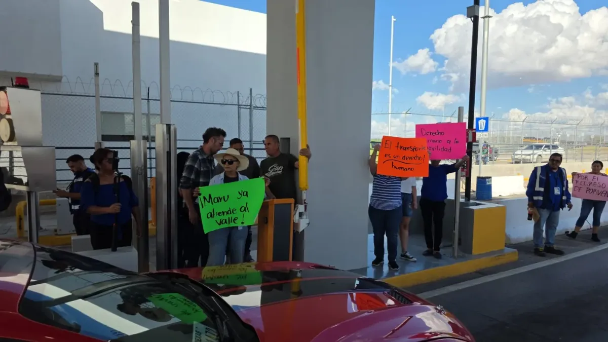 Habitantes de Guadalupe-Tornillo liberan casetas para exigir servicio de transporte público