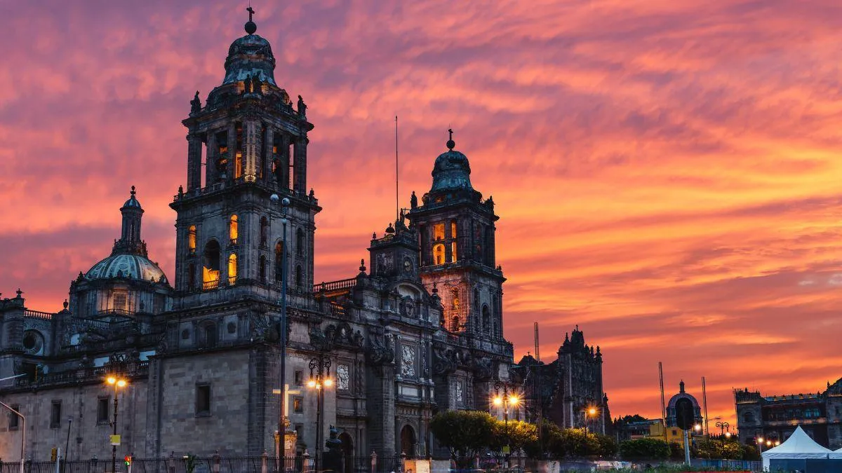 Recorridos nocturnos en la Catedral Metropolitana por Día de Muertos: fechas y costo