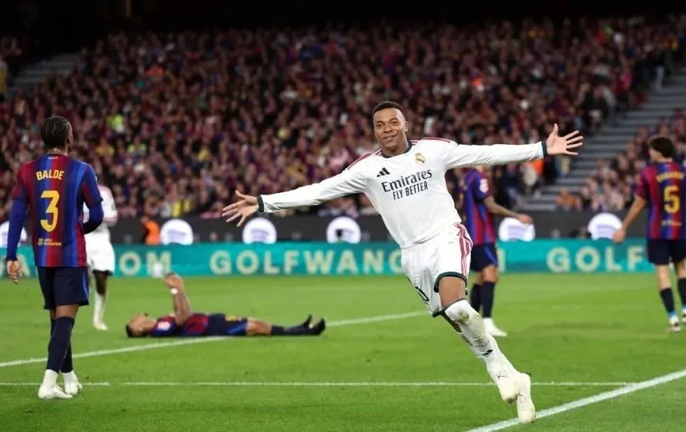 Define Mbappé el Clásico español con doblete
