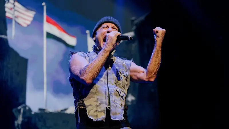 Adiós al Ed Force One: por qué Bruce Dickinson dejó de pilotar el avión de Iron Maiden