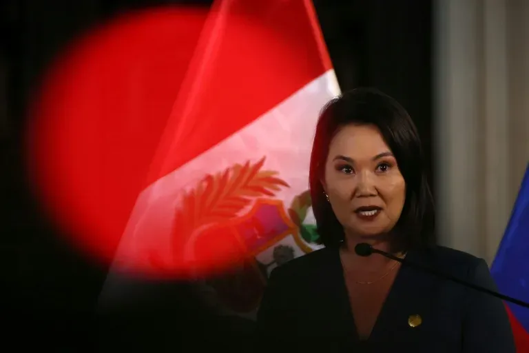 Senado de Perú autoriza a Keiko Fujimori a legislar durante 90 días en materia de seguridad