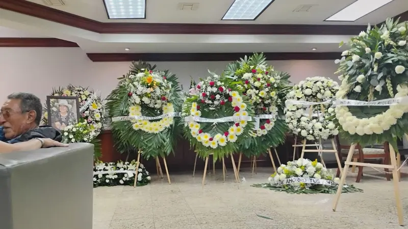 Una heroína, así califican a la maestra Nedi Edit, maestra que murió protegiendo a sus alumnos en Torreón