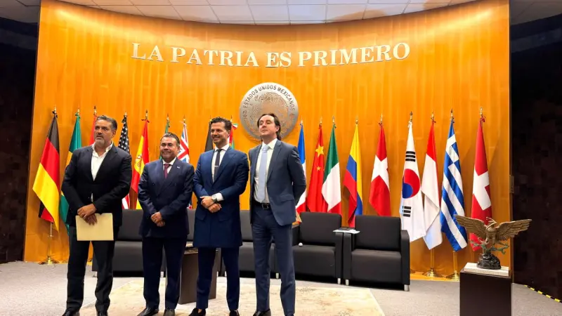 Proyecta Acapulco su futuro turístico desde San Lázaro
