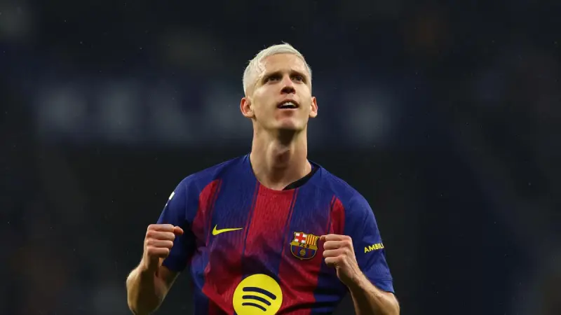 Dani Olmo dona parte de su sueldo a familias en Croacia afectadas por la Guerra de los Balcanes