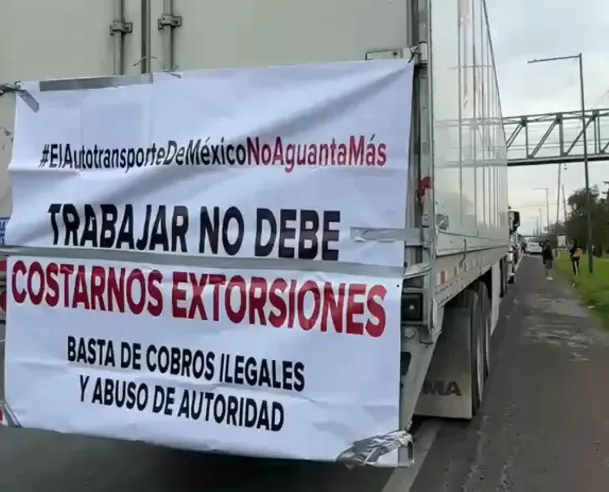 Transportistas descartan bloqueos en carreteras tras acuerdo con SEGOB