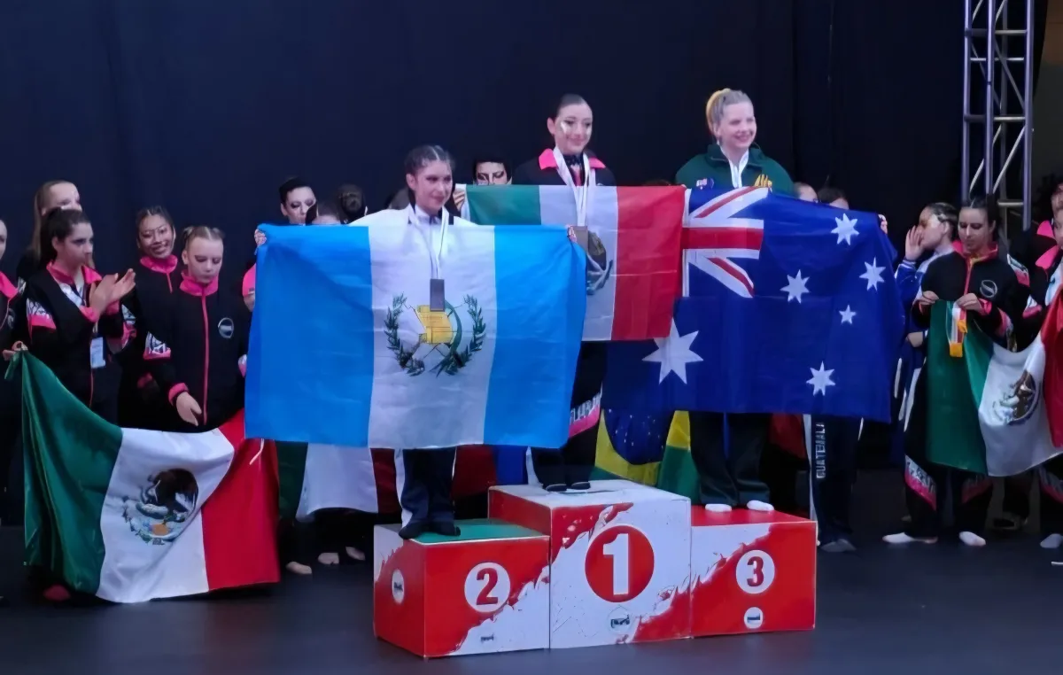 Conquista Michoacán oro y bronce en Mundial de Deportes Aéreos