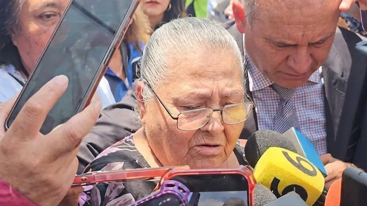 Fiscalía no habría asegurado correctamente armas usadas por Doña Carlota en Chalco