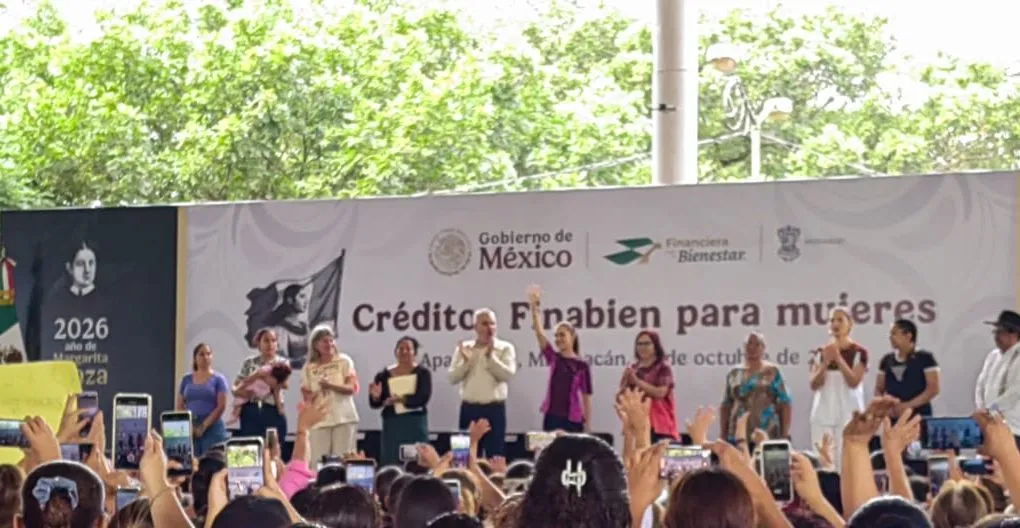 Más de 56 mil 500 créditos Finabien entregados a mujeres en Michoacán