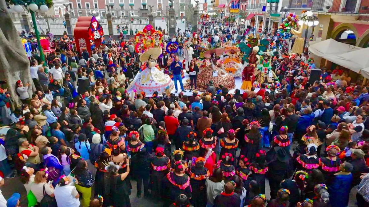 Realizan activación física con motivo del Día de Muertos