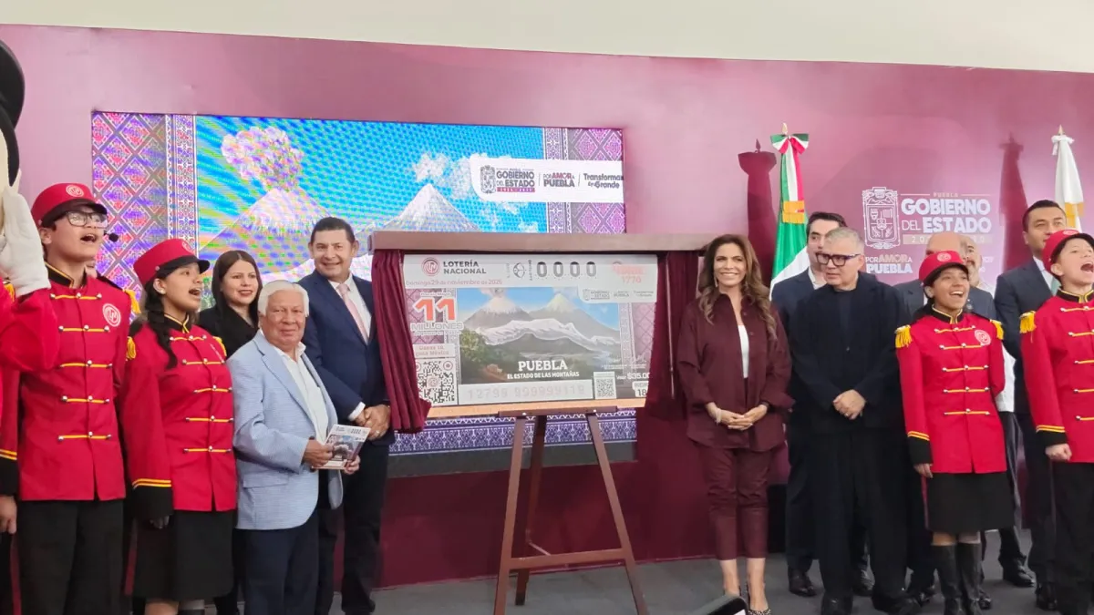 Lotería Nacional dedica billete a cinco volcanes y montañas de Puebla