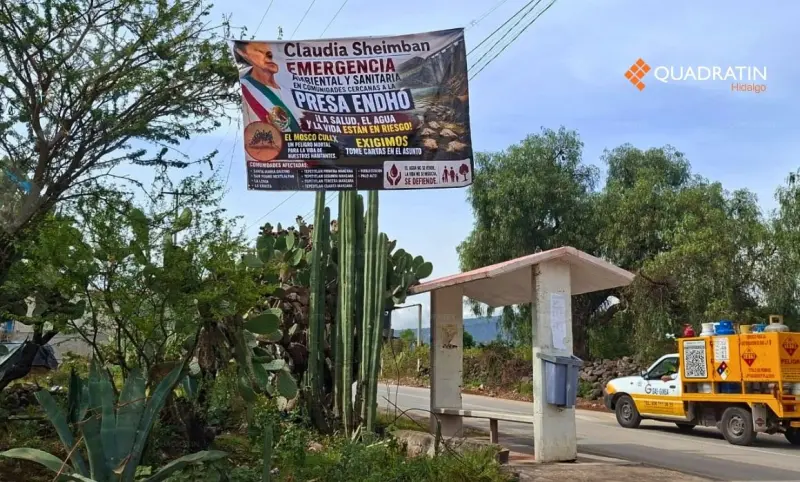 En Tula y Tepetitlán tapizan de lonas de auxilio ante plaga de mosco