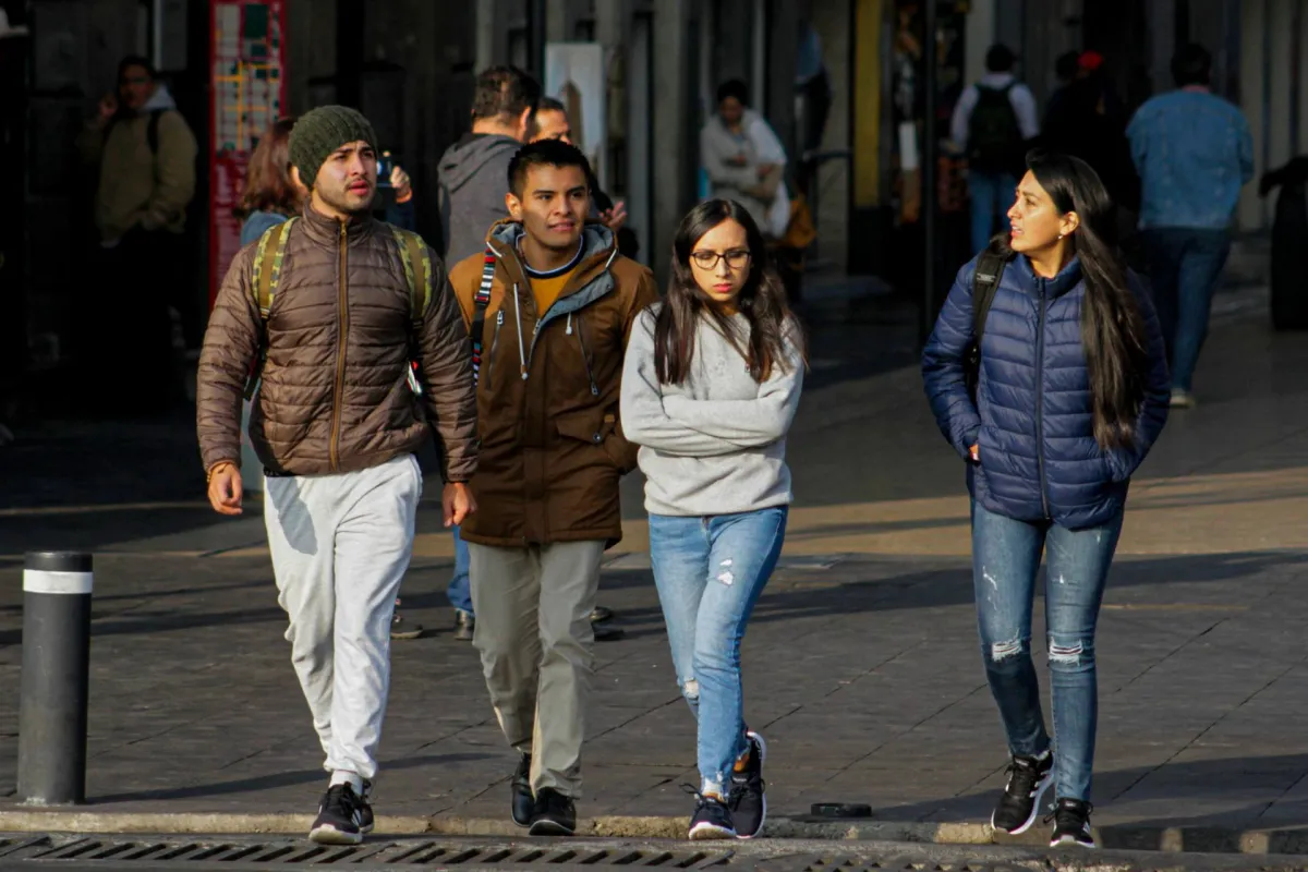 Cierran puertos y suspenden clases por frente frío en Veracruz