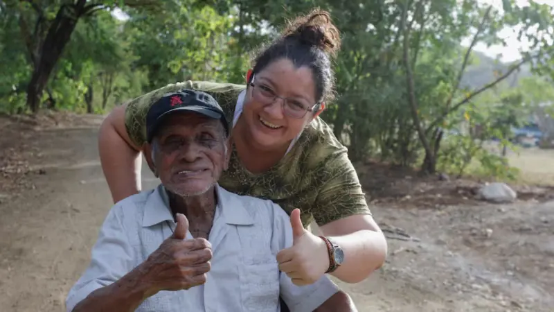 José Flores, de 119 años, podría convertirse en el hombre más longevo del mundo si las autoridades validan su fecha de nacimiento de 1907, un proceso que mantiene en espera a su familia mientras se revisan documentos históricos