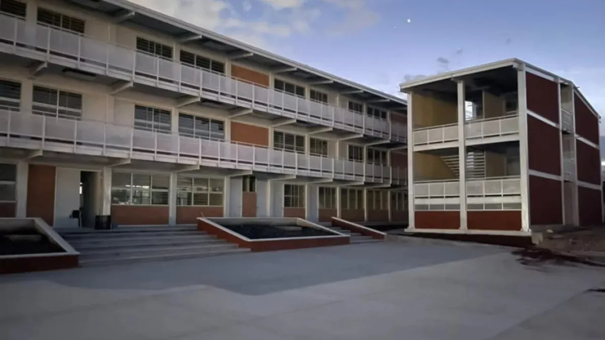 Restablecen operación de secundaria Esperanza Cabrera tras hechos en Querétaro