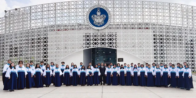 Debuta el Coro Lobos BUAP en festival internacional de Colombia
