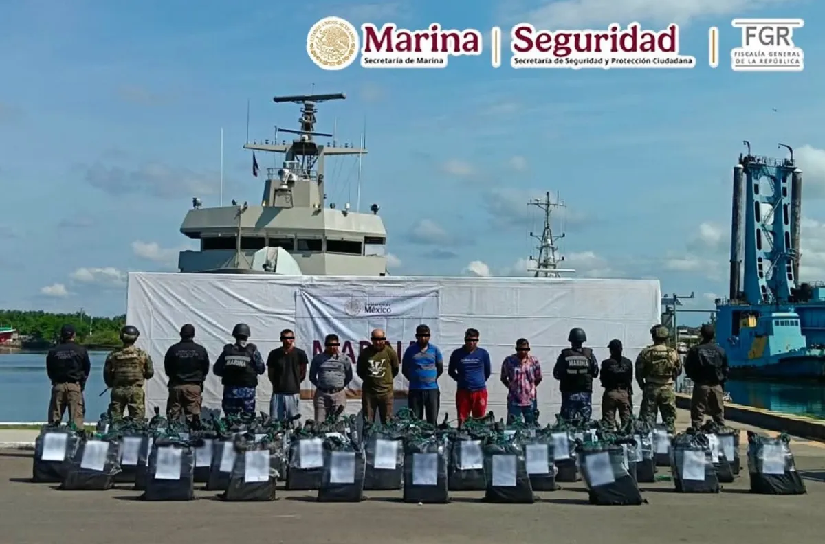 Destaca EU decomiso de 1.2 toneladas de cocaína frente a Oaxaca