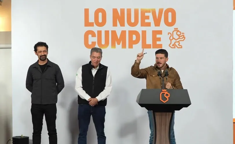 Samuel García arremete contra Adrián de la Garza: lo acusa de no realizar obras en Monterrey