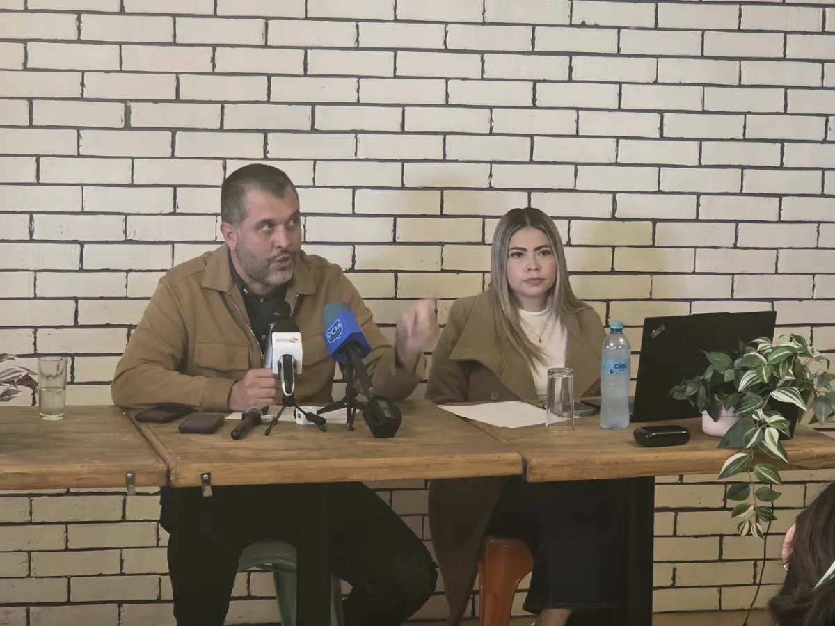 Reta René Valencia a JC Barragán: Revolución Social, por su fuero