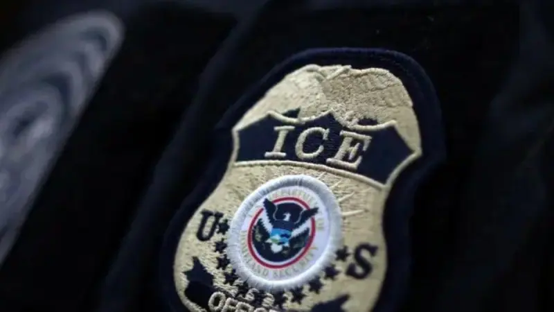 California bloquea al ICE con paquete de 21 nuevas leyes que protegen a los migrantes