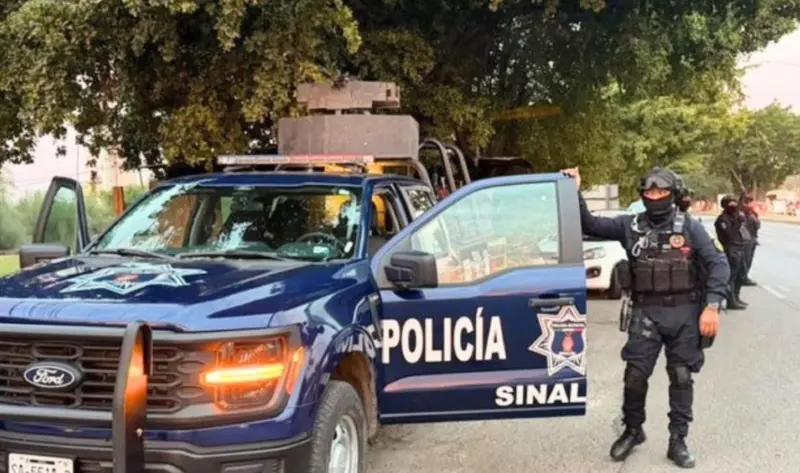 Balean a policías en emboscada cerca del Aeropuerto de Mazatlán; hay dos elementos heridos
