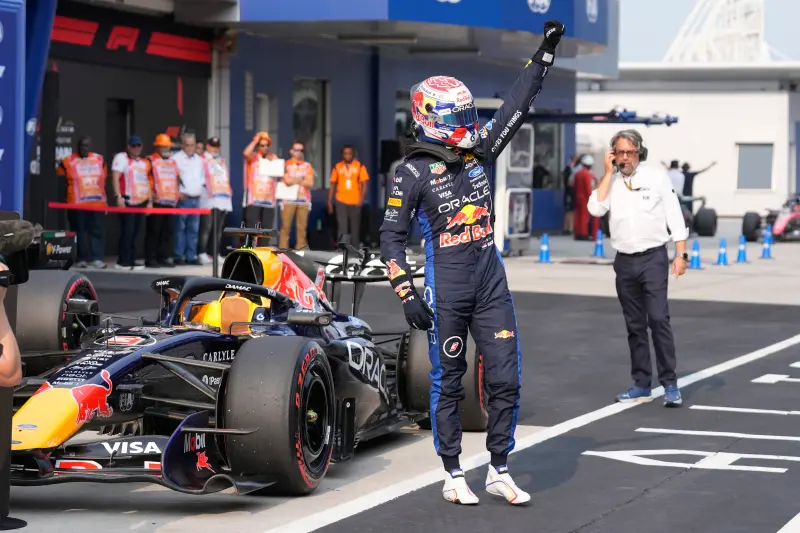 Max Verstappen vuelve a la cima y conquista su primera pole en el GP de Bahréin