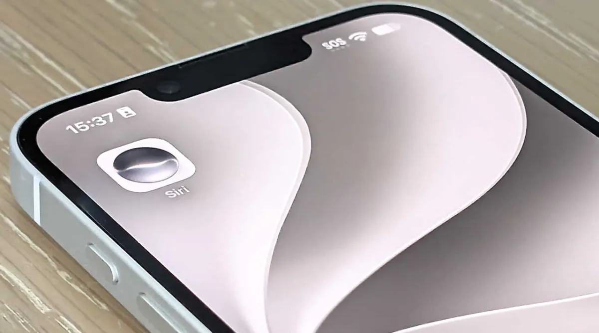 Siri AI ya está disponible en español y esto es todo lo que puedes hacer
