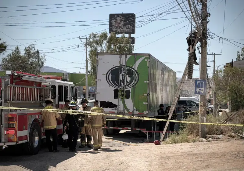 Hombre muere electrocutado mientras revisaba cableado en colonia El Niño