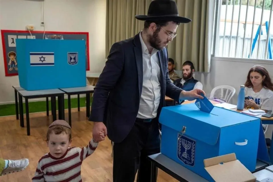 Cierran urnas en Israel en jornada electoral histórica