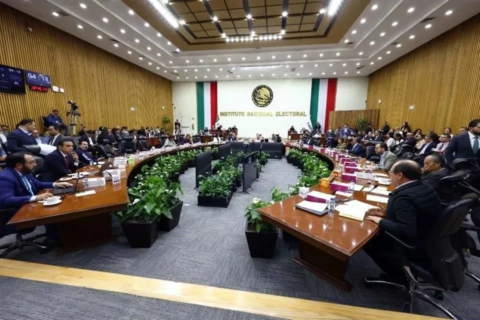 Exigen consejeros a Morena perfil 'neutral'