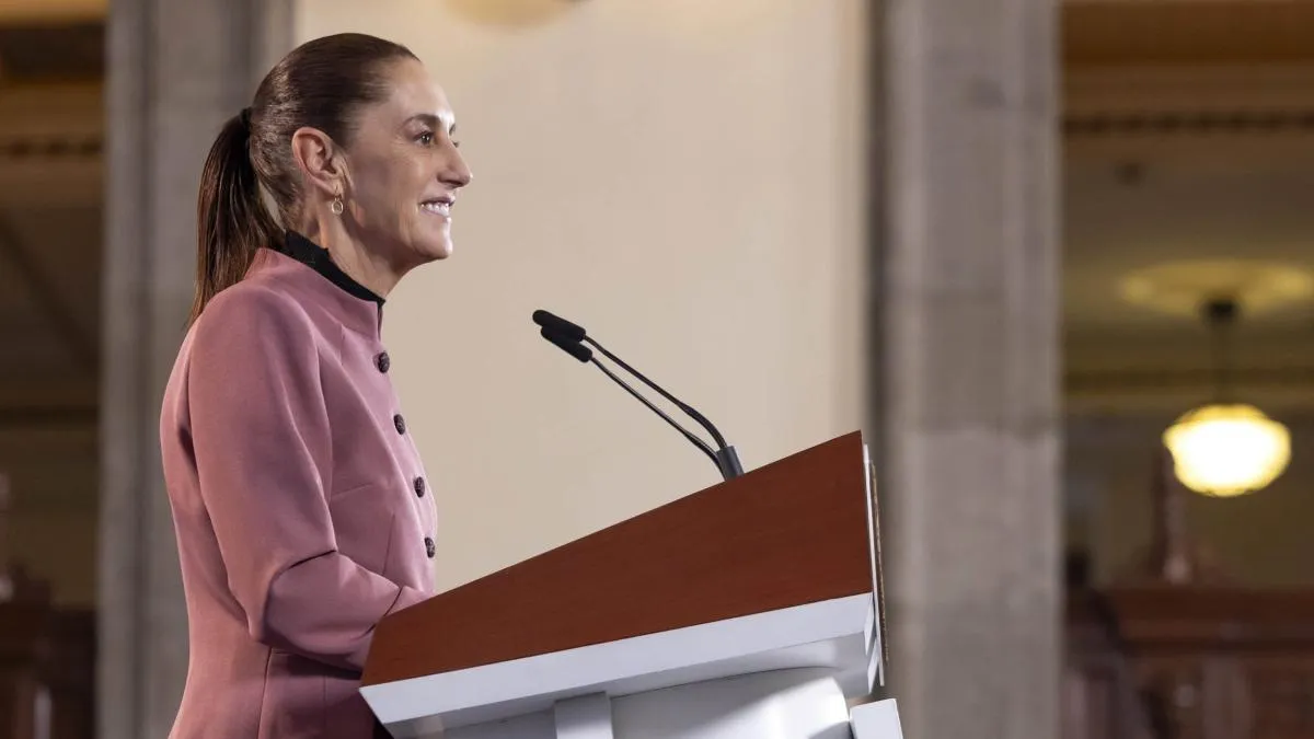 Sheinbaum se reúne de nuevo con su gabinete de Salud en Palacio Nacional