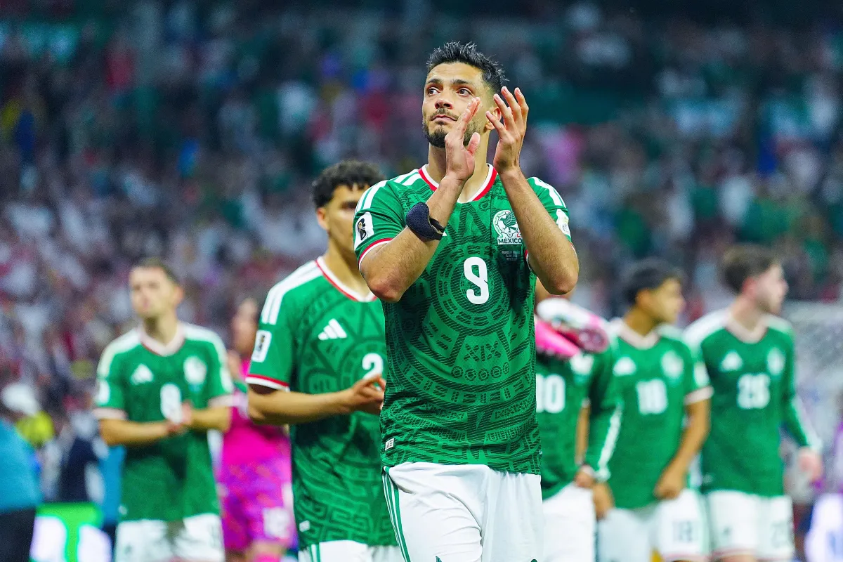 Raúl Jiménez se pierde la Nations League tras cirugía de rodilla