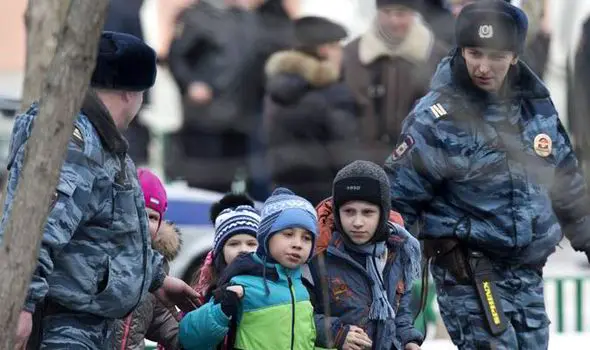 Respaldan Compromiso de Toronto para retorno de niños y prisioneros retenidos por Rusia