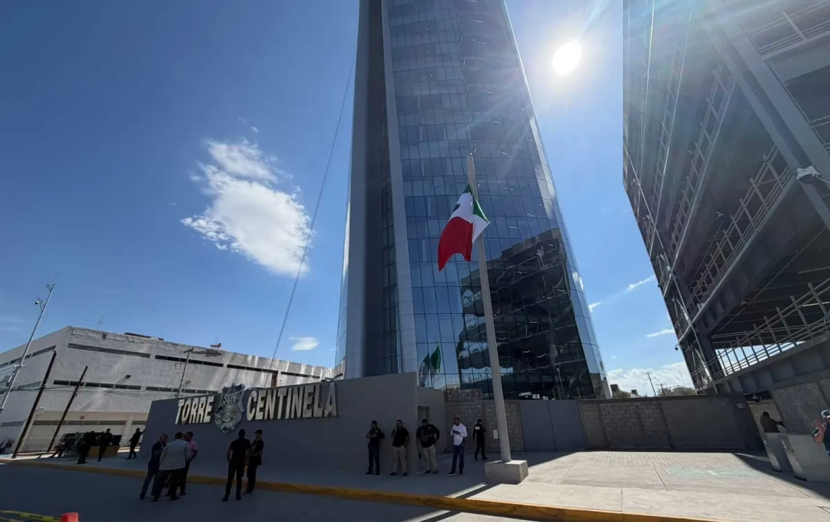 Tras cambios, se reúnen mandos de SSPE y FGE en la Torre Centinela