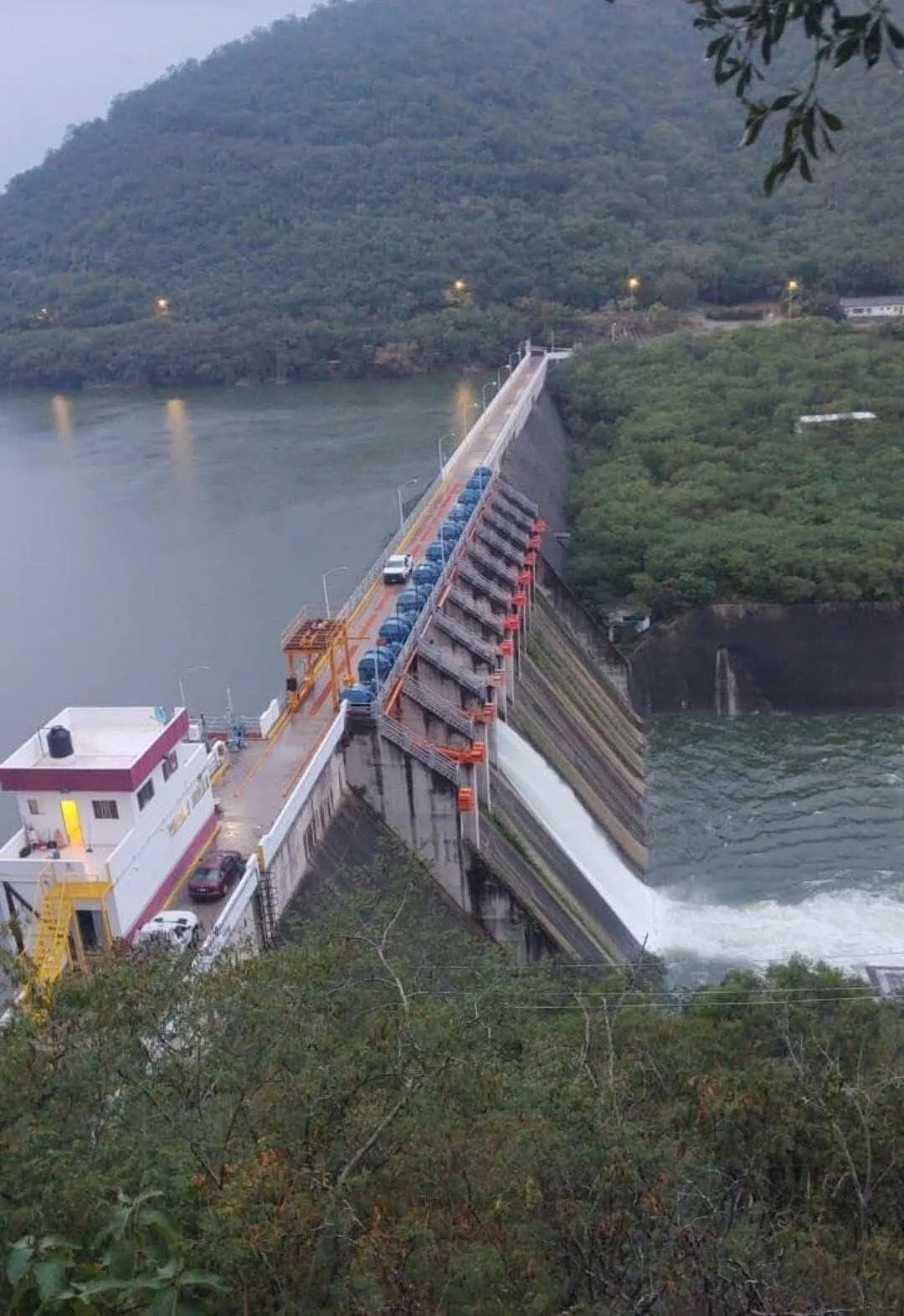 Tras lluvias, Presa La Boca supera el 103% de llenado en Nuevo León