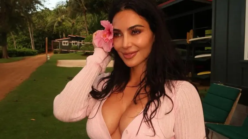Kim Kardashian rompe el silencio sobre su soltería tras dejar a Kanye West