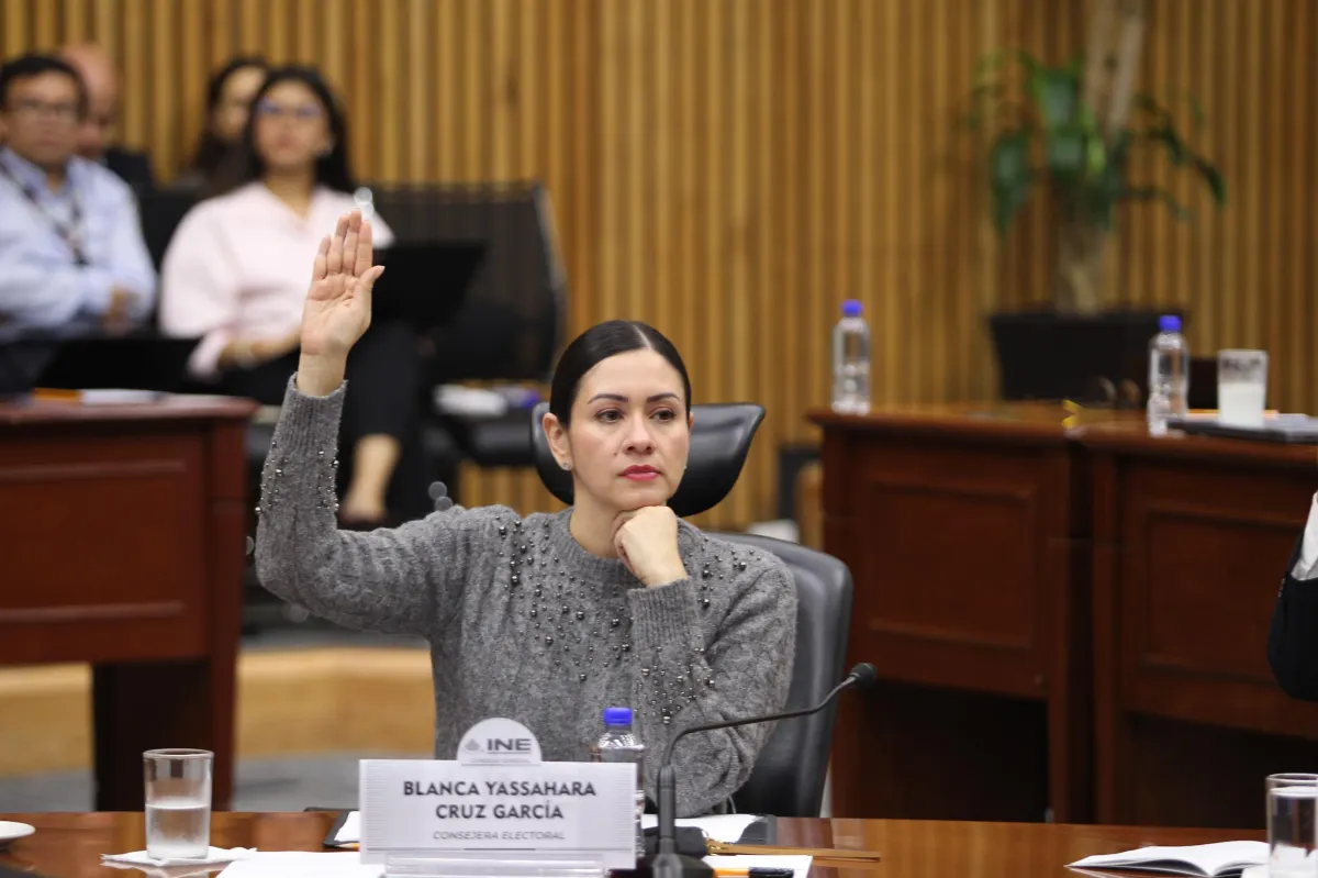 Blanca Cruz García asume la presidencia provisional del INE tras renuncia de Taddei