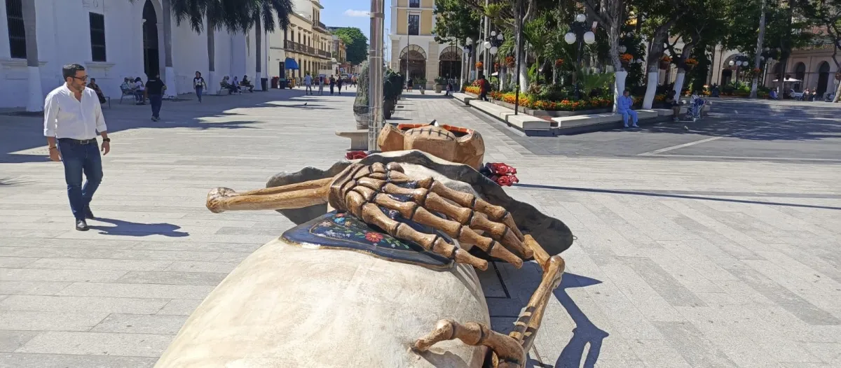 Instalarán catrina monumental de 11.5 metros en centro del puerto