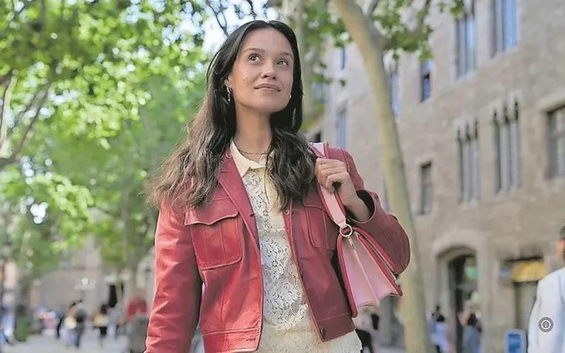 Dirige la mexicana Katina Medina la serie “La Vida Barcelona”