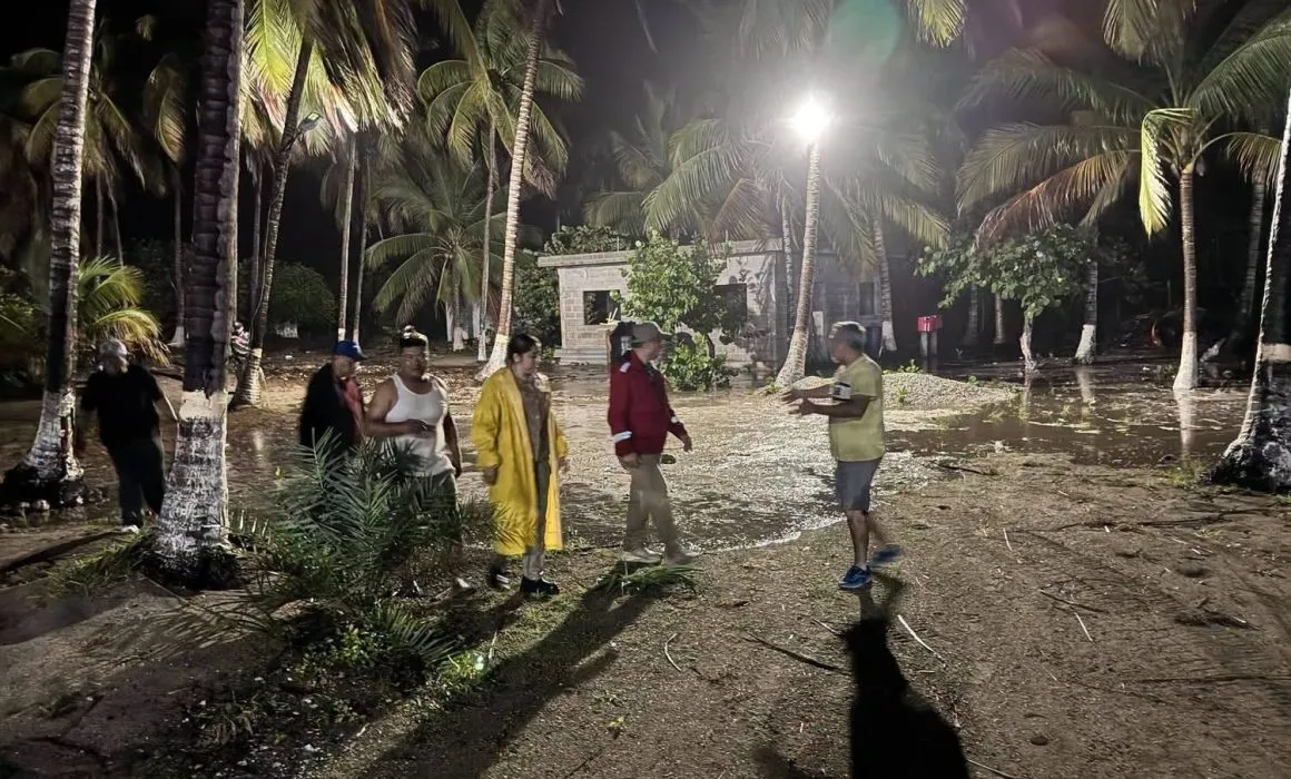 Emergencia en Paraíso: oleaje elevado afecta a 29 viviendas en Pénjamo