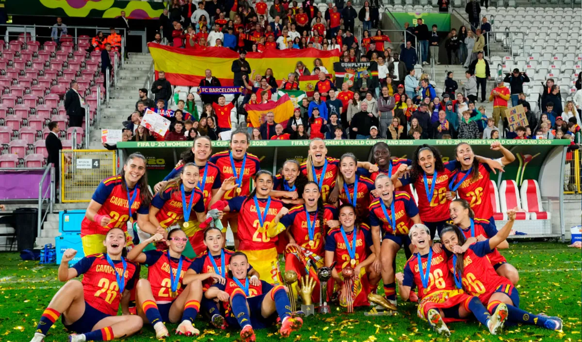 España reconquista el mundo y Laia López vuelve a poner la corona