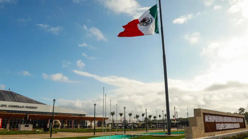 Doble golpe a Tulum: a la salida de Aeroméxico se suma ahora Volaris