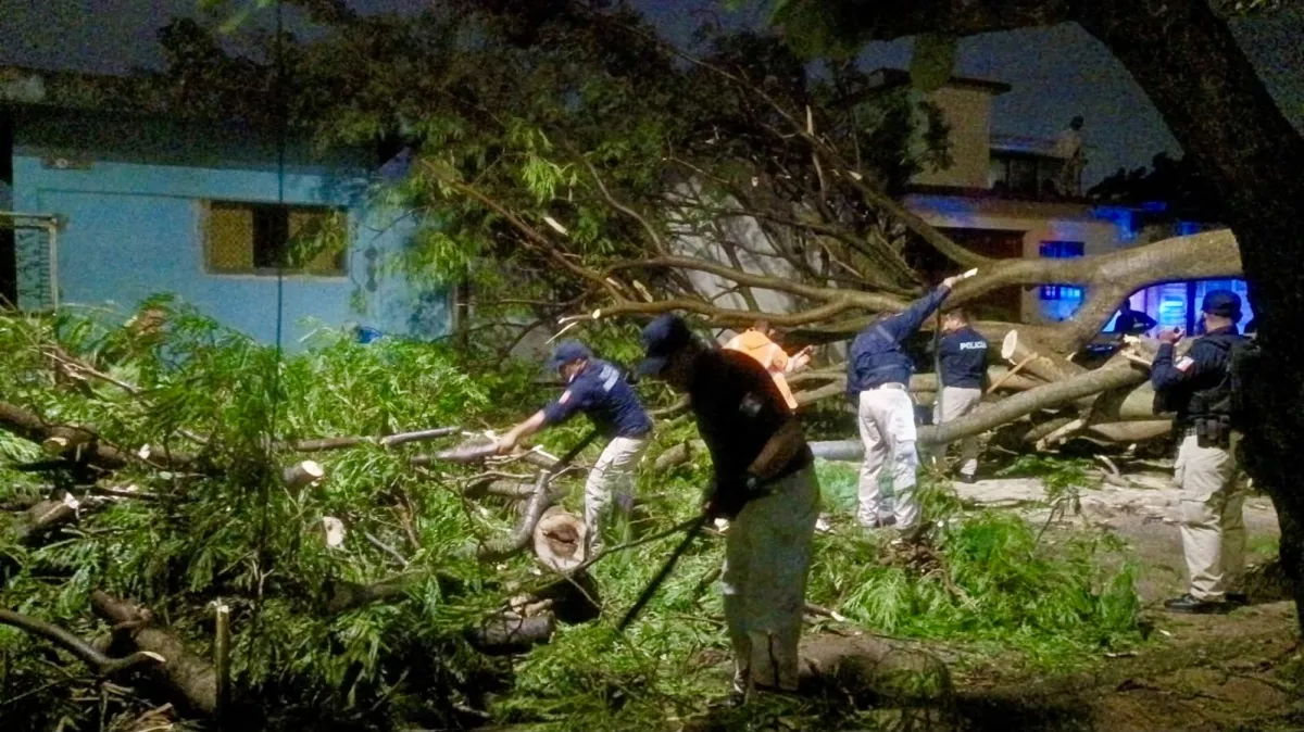 Policía Municipal de Coatzacoalcos realiza labores de vigilancia y apoyo social