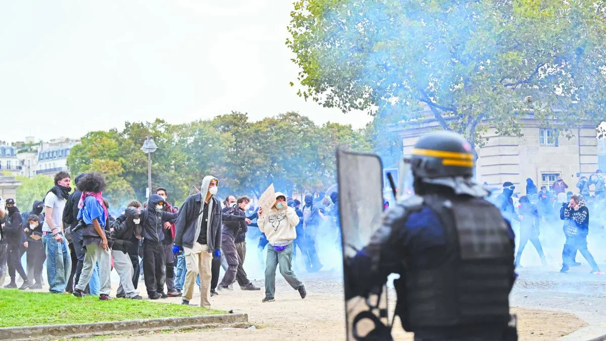 Estudiantes franceses presionan a Macron