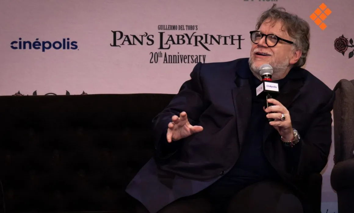 El fascismo se puede poner de moda otra vez: Guillermo del Toro